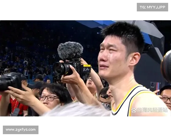 胡金秋:球迷的支持激励我们逆袭终于能大声喊出广厦总冠军 胡金秋:球迷的支持激励我们逆袭终于能大声喊出广厦总冠军